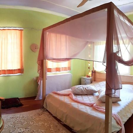 Little Island Resort Nisos Ioanninon Extérieur photo